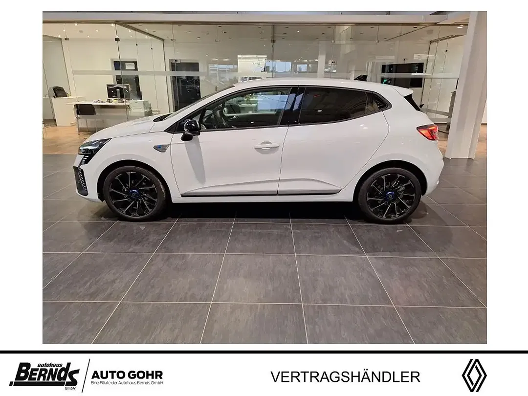 Renault Clio - Thumbnail 2
