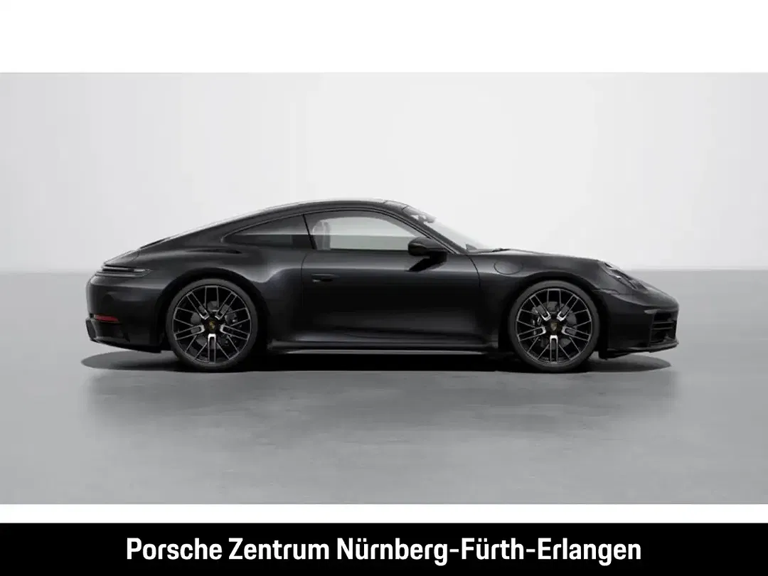 Porsche 992 - Thumbnail 6
