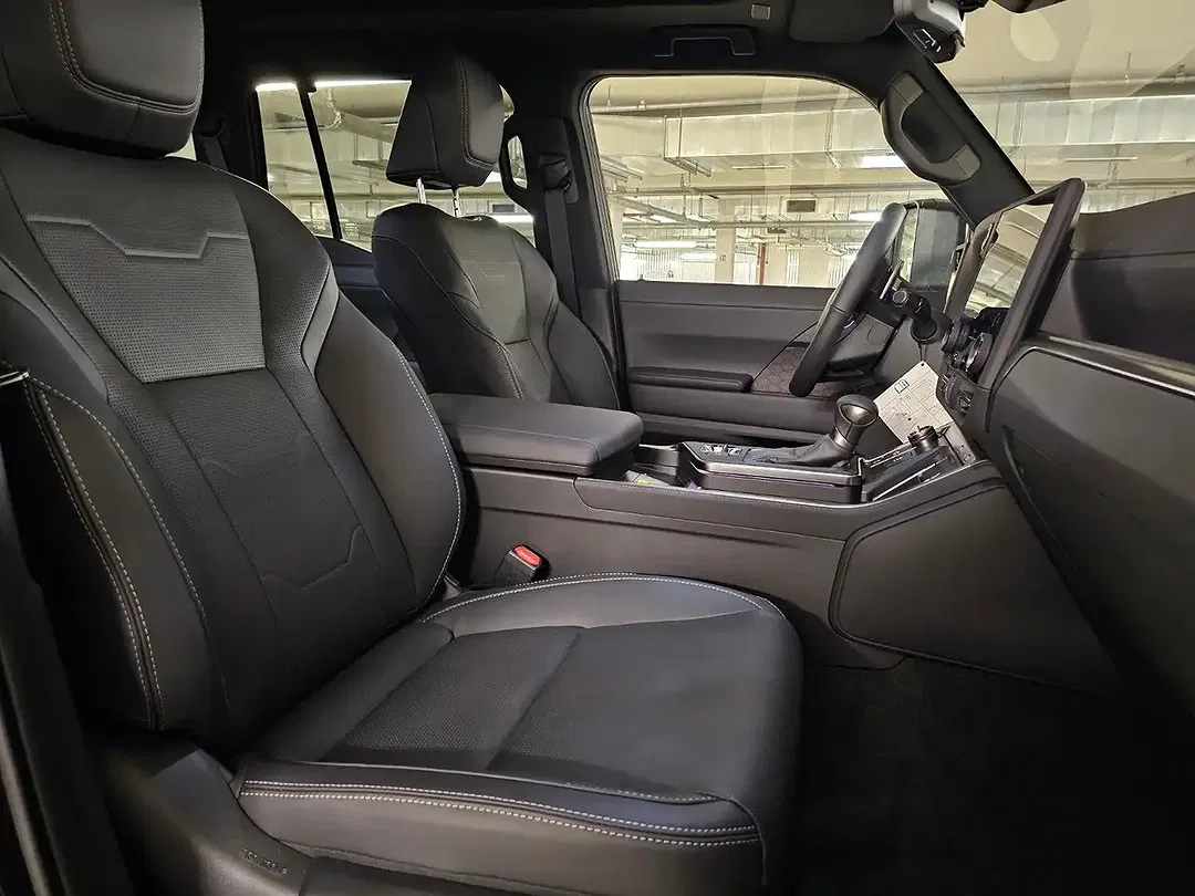 Lexus GX 550 - Thumbnail 14