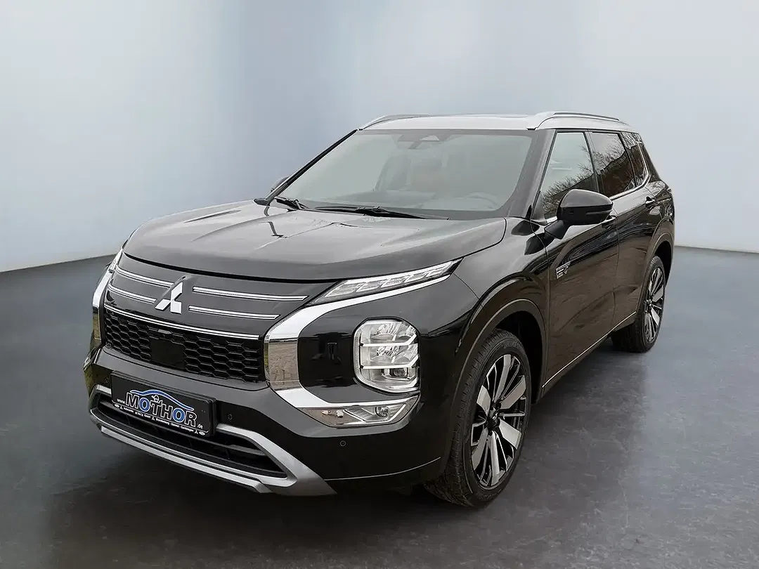 Mitsubishi Outlander - Thumbnail 2