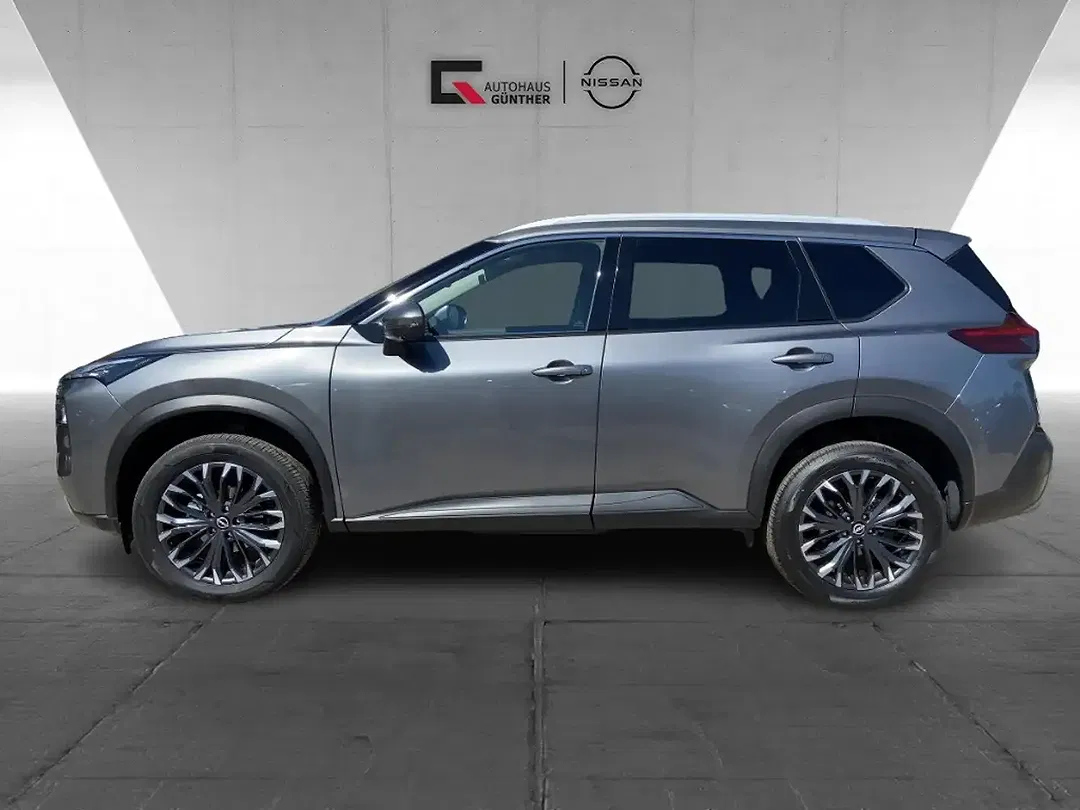 Nissan X-Trail - Thumbnail 1