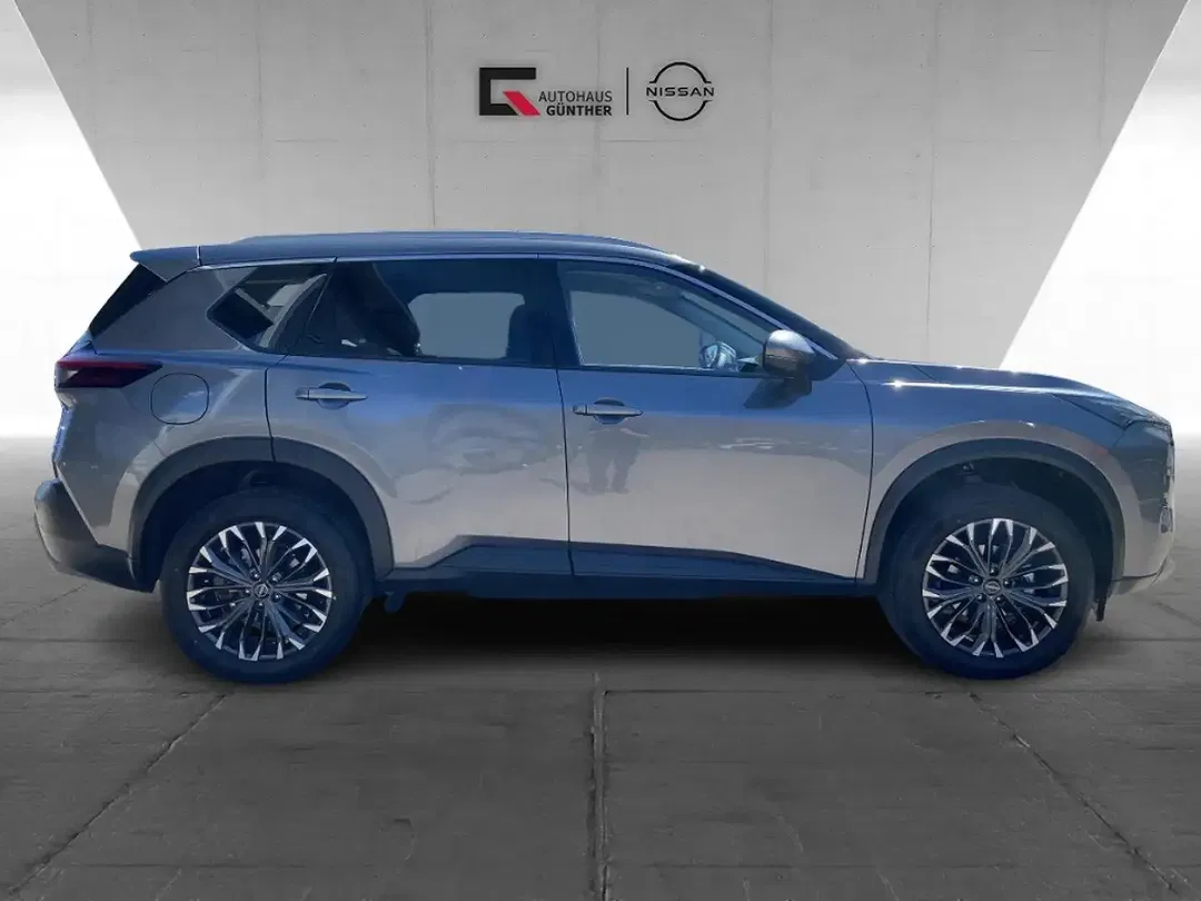 Nissan X-Trail - Thumbnail 4