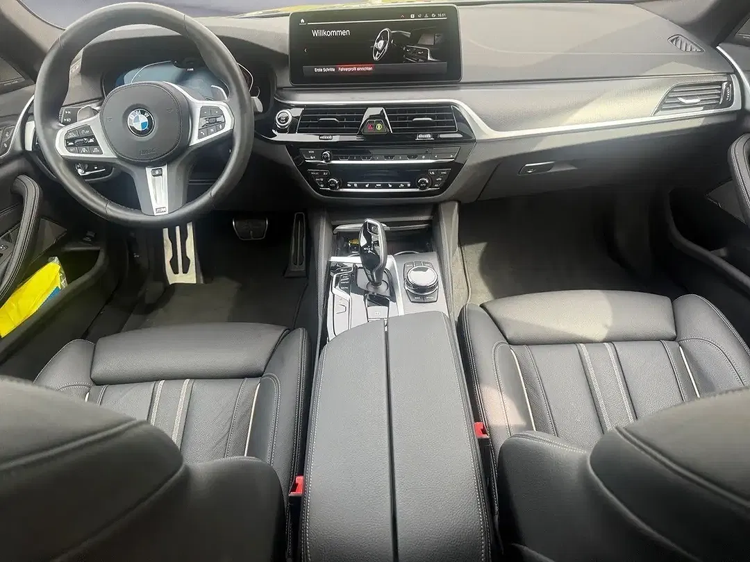 BMW 530 - Thumbnail 9