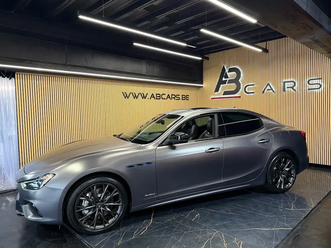 Maserati Ghibli - Thumbnail 6