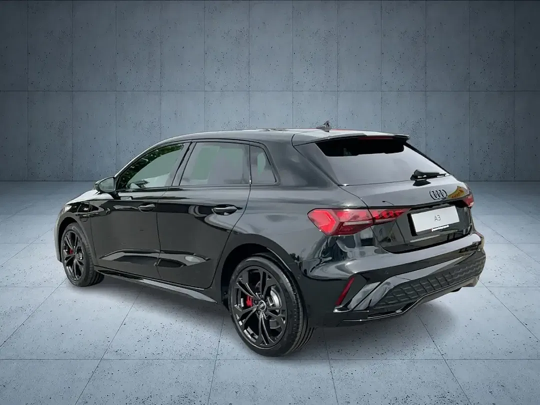 Audi A3 - Thumbnail 4