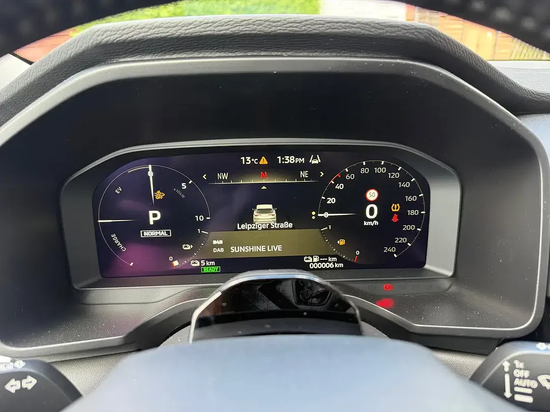 Mitsubishi Outlander - Thumbnail 17