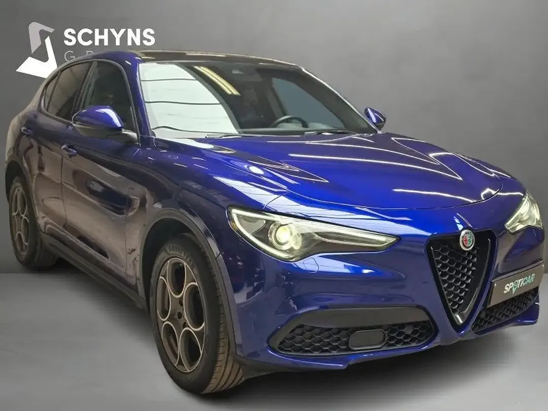 Alfa Romeo Stelvio - Thumbnail 2