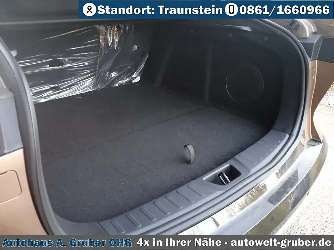 Mazda 6e - Thumbnail 19