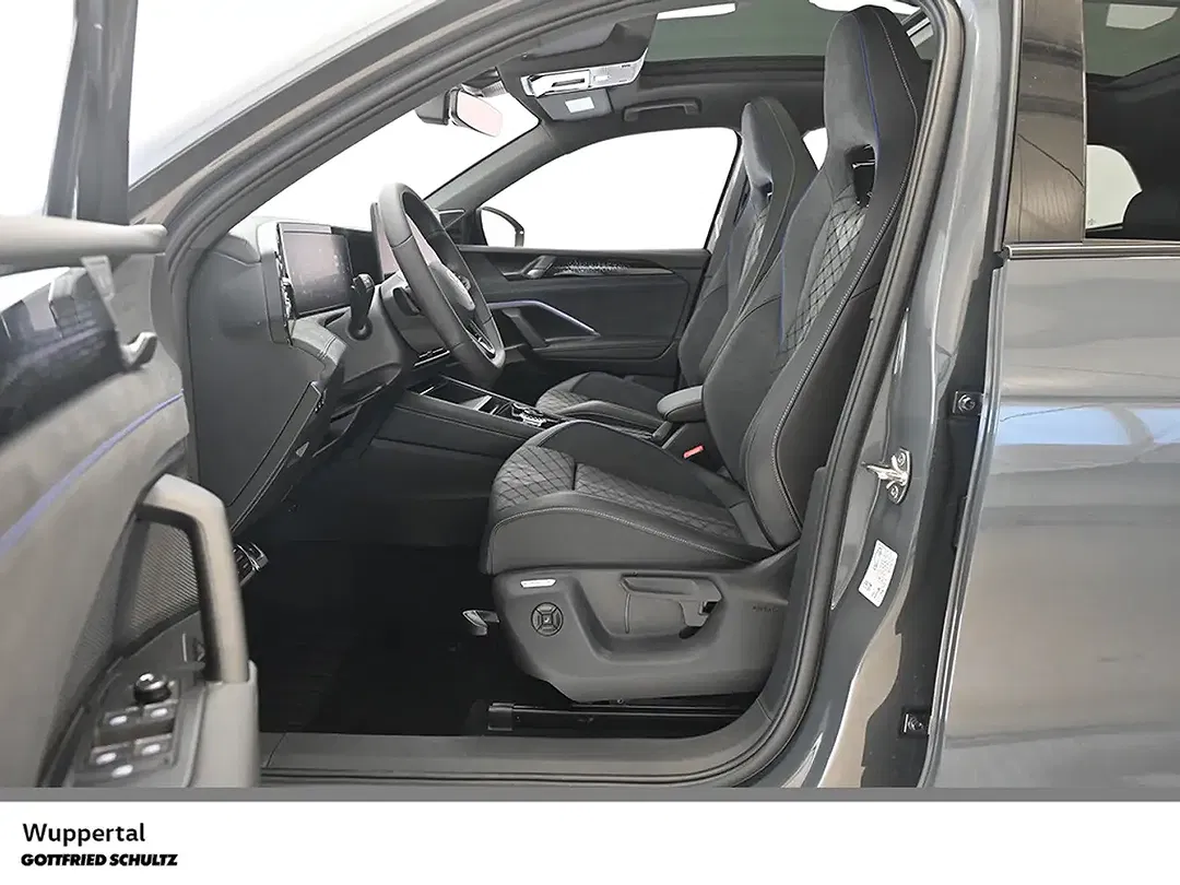 Volkswagen Tiguan - Thumbnail 11