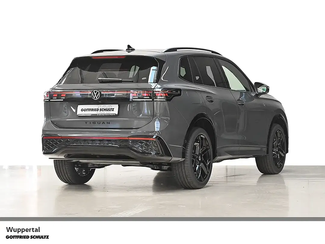 Volkswagen Tiguan - Thumbnail 3