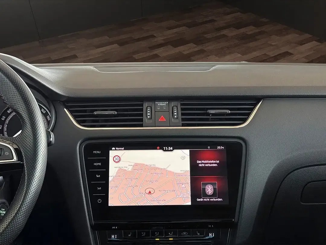 Skoda Octavia - Thumbnail 11
