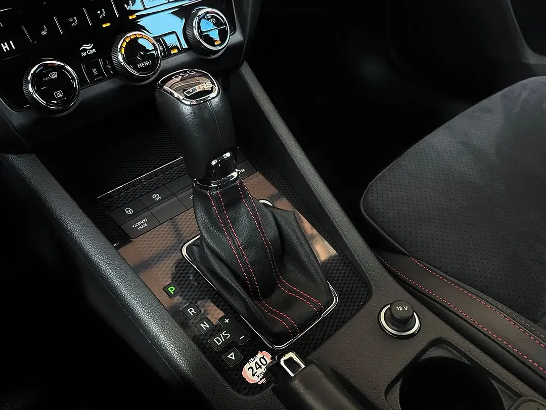 Skoda Octavia - Thumbnail 12