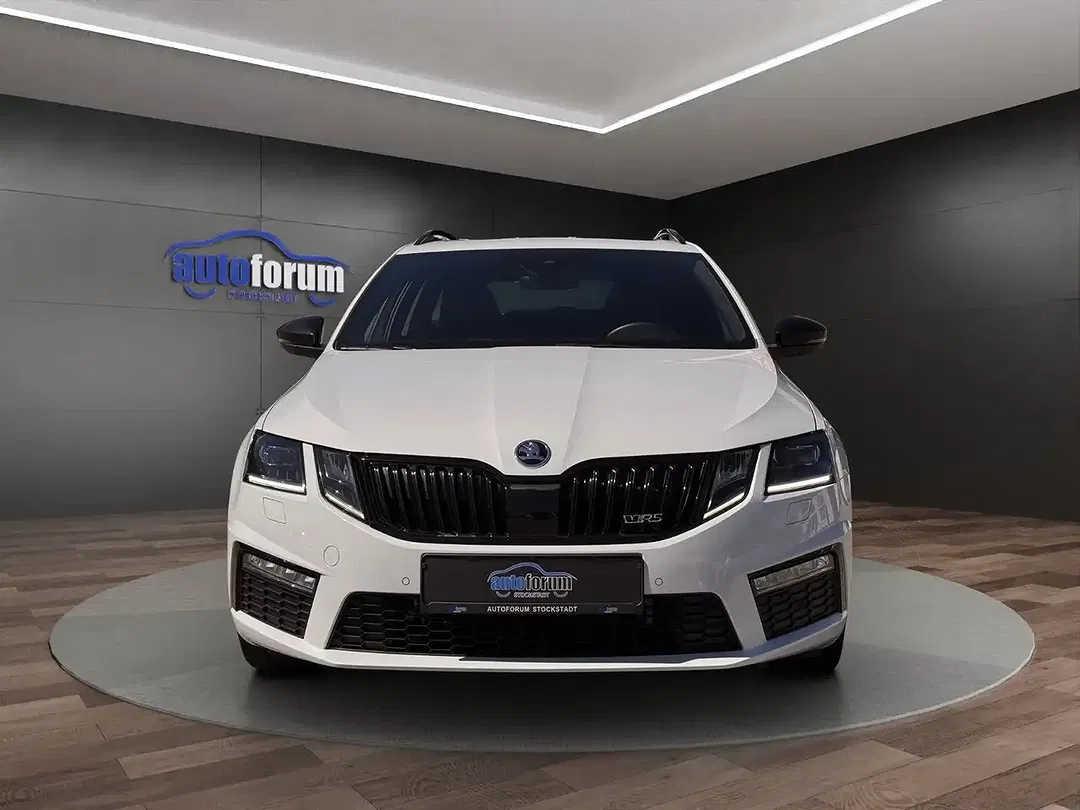 Skoda Octavia - Thumbnail 2