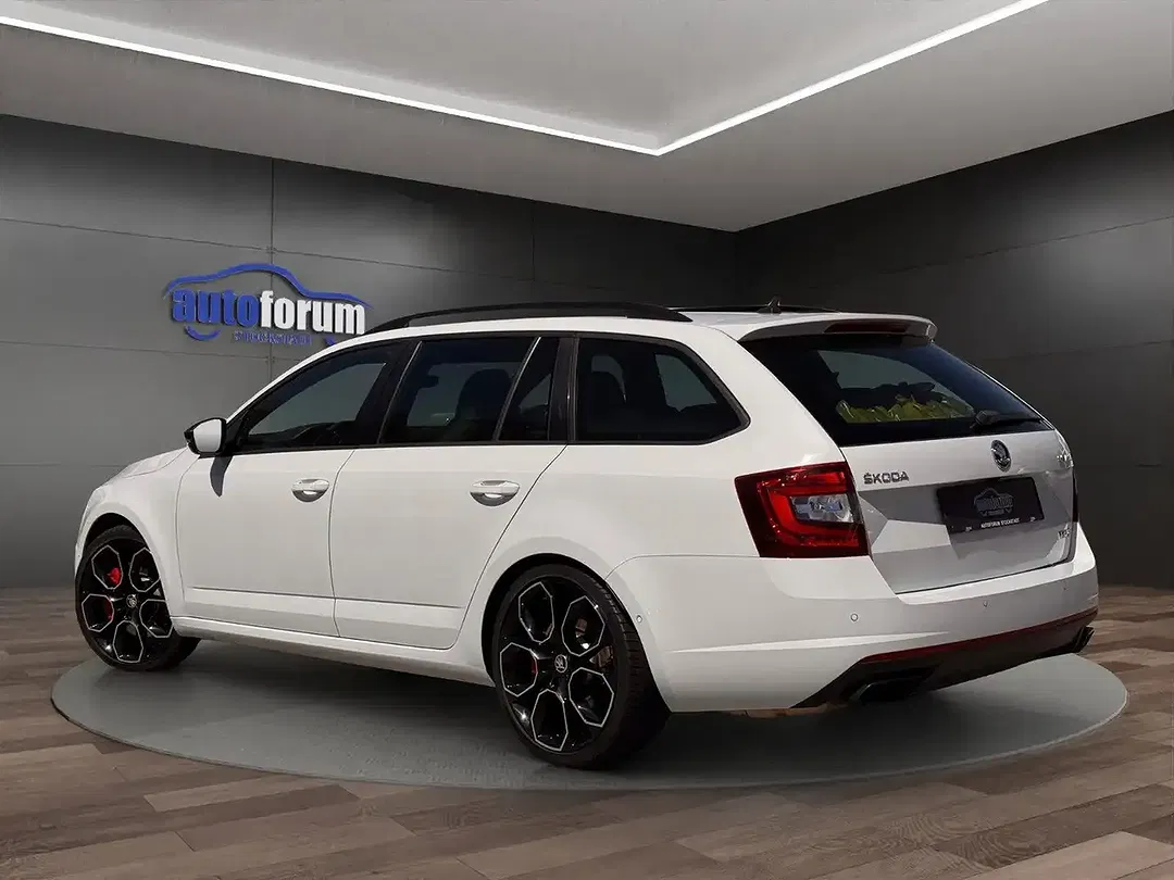 Skoda Octavia - Thumbnail 4
