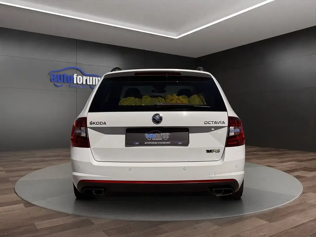 Skoda Octavia - Thumbnail 5