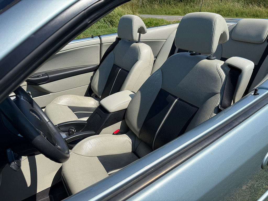 Saab 9-3 - Thumbnail 10
