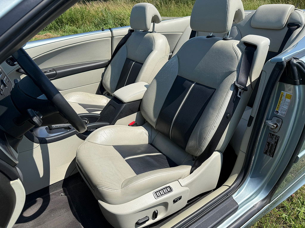 Saab 9-3 - Thumbnail 11