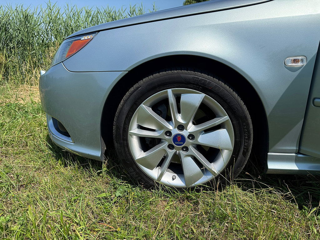 Saab 9-3 - Thumbnail 12
