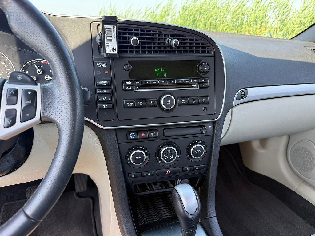 Saab 9-3 - Thumbnail 16