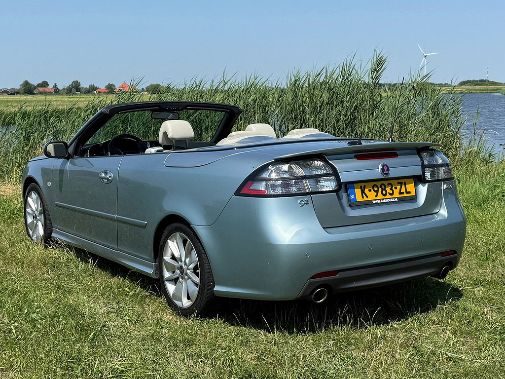 Saab 9-3 - Thumbnail 2