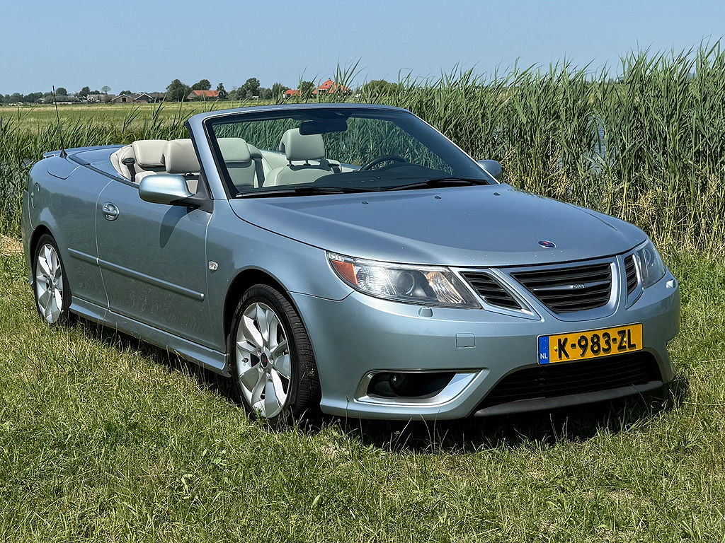 Saab 9-3 - Thumbnail 3