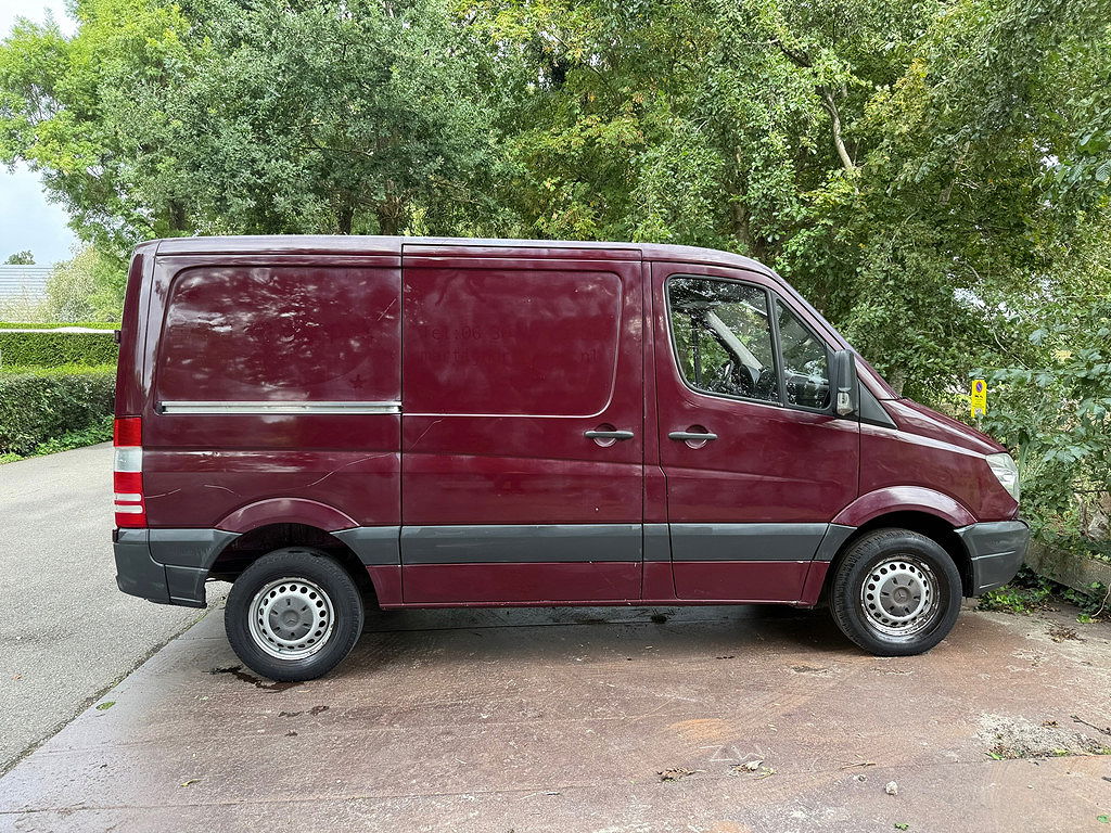Mercedes-Benz Sprinter - Thumbnail 10