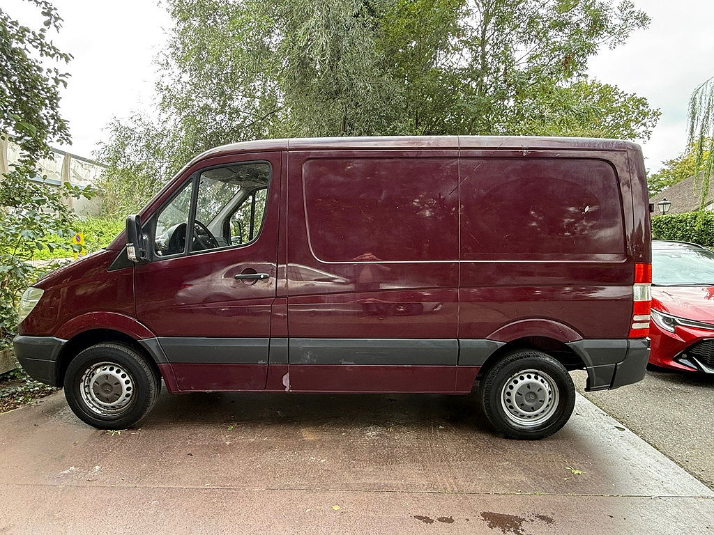 Mercedes-Benz Sprinter - Thumbnail 11