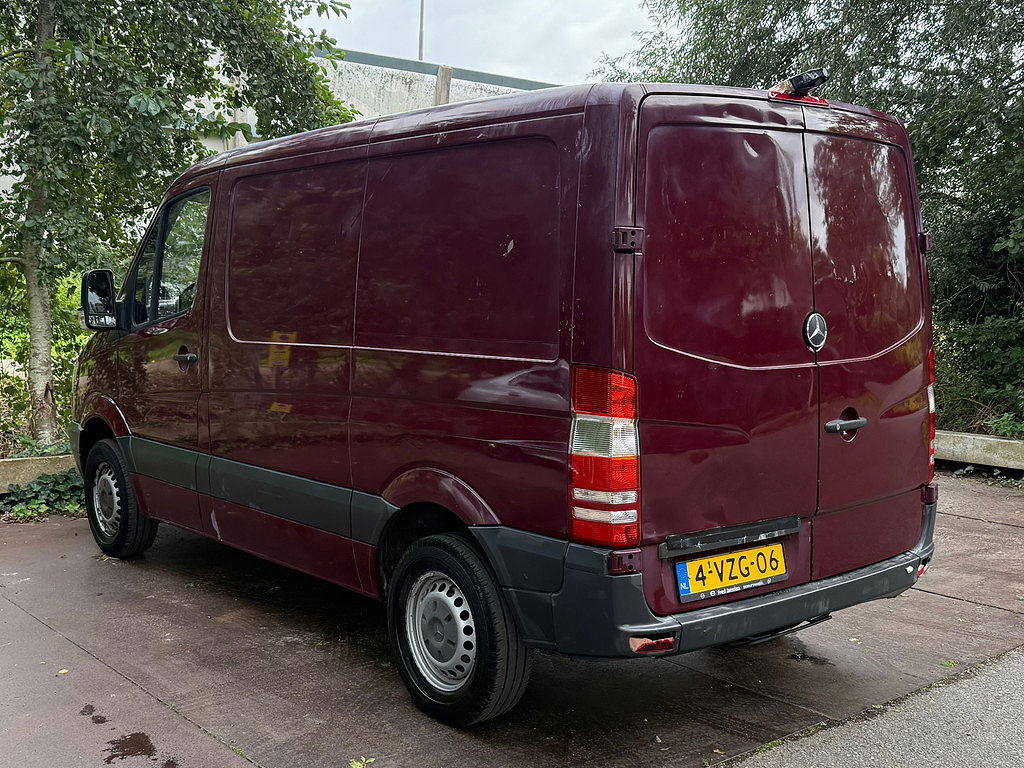 Mercedes-Benz Sprinter - Thumbnail 4