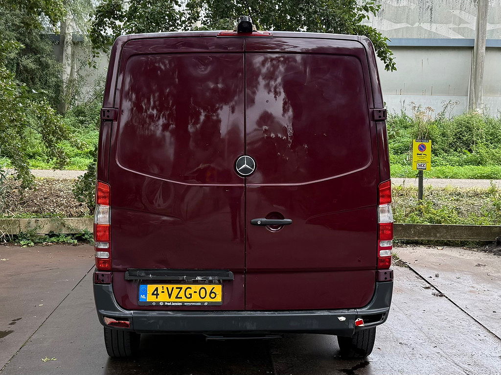 Mercedes-Benz Sprinter - Thumbnail 5