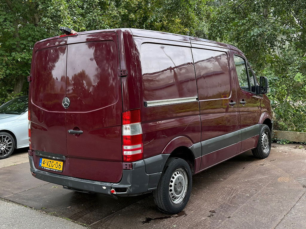 Mercedes-Benz Sprinter - Thumbnail 6